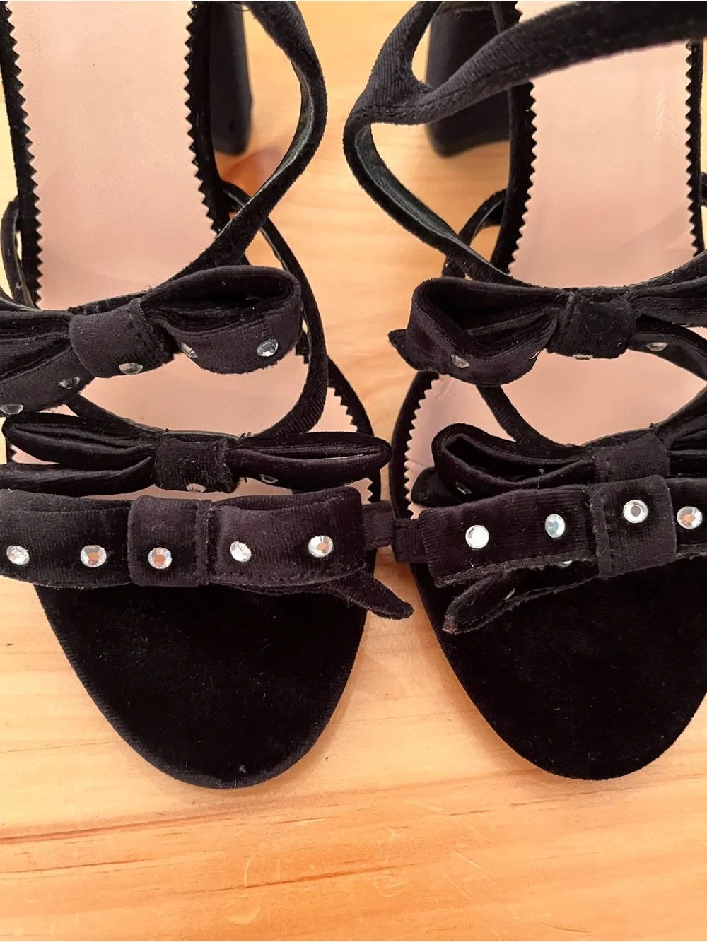 NEW J. Crew Stella Bow Heels Sz 8.5 Embellished Velvet Black Sandals Italy ~$199